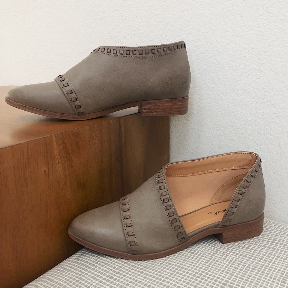 Qupid open shank ballerina flats in olive khaki